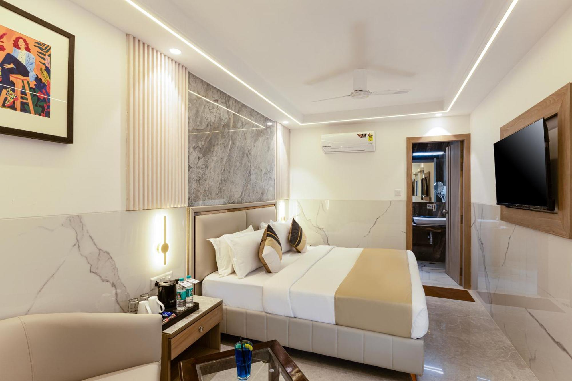 The Orion Hotel Era - Delhi Airport Új-Delhi Kültér fotó